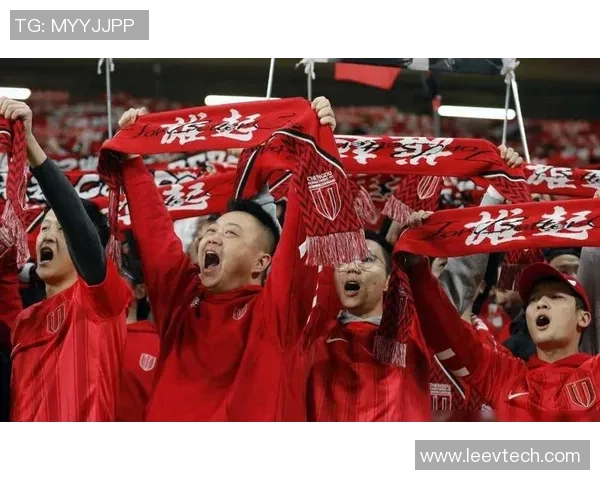 足球铅字笔球星引领潮流 打造个性化球迷文化新风尚